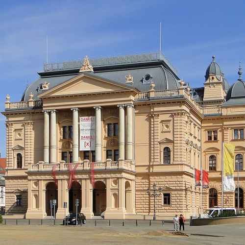 Mecklenburgisches Staatstheater Schwerin photo