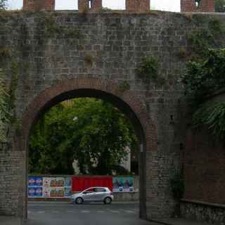 Porta San Ranierino photo