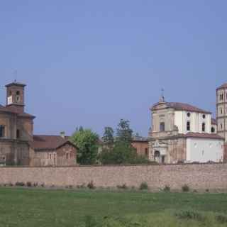 Chiesa dii Santa Maria di Lucedio photo