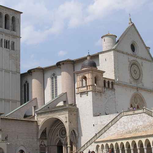 Basilica superiore di San Francesco d'Assisi photo