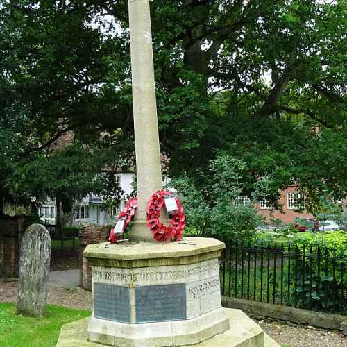 Selborne War Memorial photo