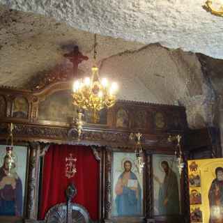 Ивановски скални манастири