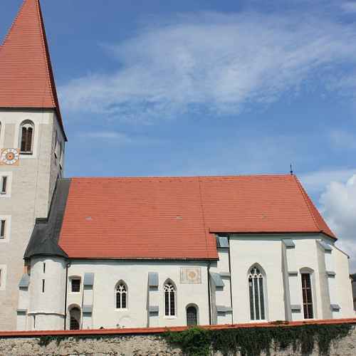 Pfarrkirche Mariae Himmelfahrt photo