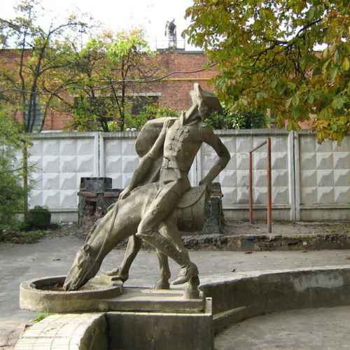 Памятник барону Мюнхгаузену photo