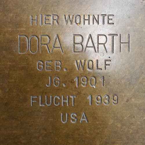 Dora Barth photo