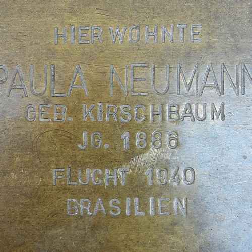 Paula Neumann photo
