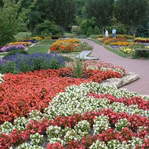 Dubuque Arboretum and Botanical Gardens photo