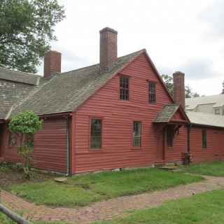 Palisado Avenue Historic District