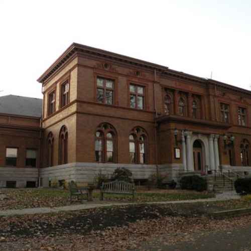 Andrew Carnegie Free Library photo