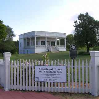 Sebastopol House