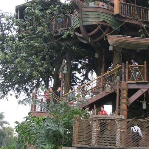 Tarzan's Treehouse photo