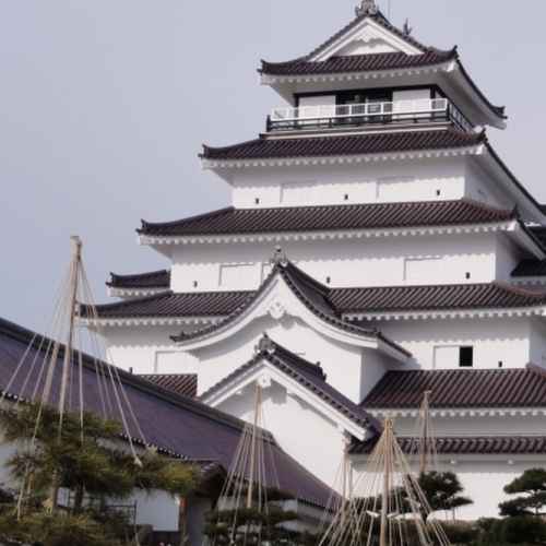 Wakamatsu Castle photo