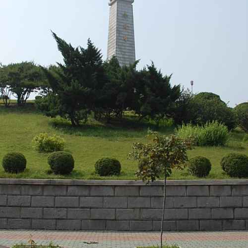 Sino-Korean Friendship Tower photo