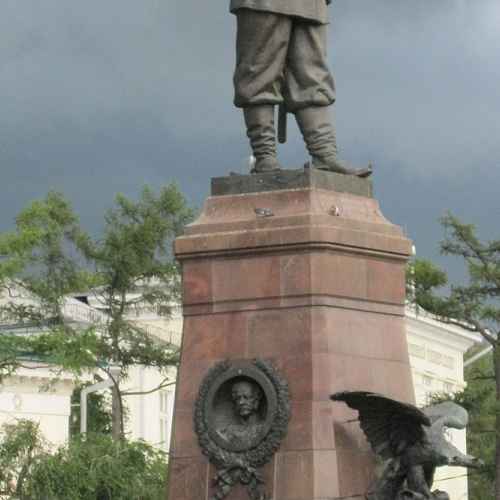 Памятник императору Александру III photo