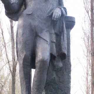 Памятник Александру Пушкину photo