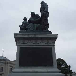 Monument to Confederate Women