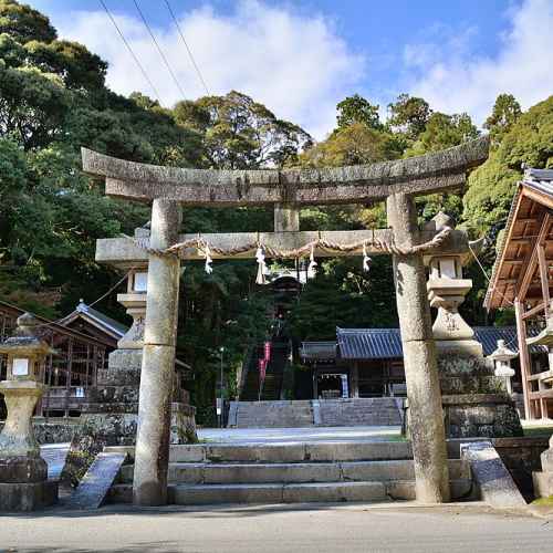Ikoma Shrine photo