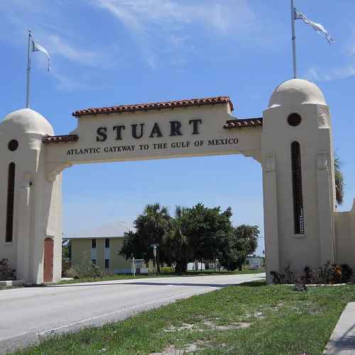 Stuart Welcome Arch photo