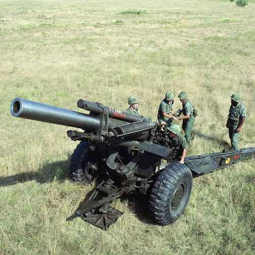 M114A1 155mm Howitzer (U.S.A. photo