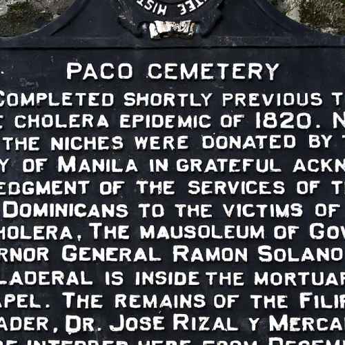 Paco Cemetery photo