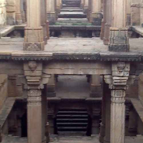 Step-well of Ambapur photo