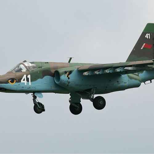 Sukhoi Su-25 photo
