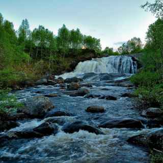 Водопад на реке Лавна