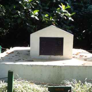 Robert Louis Stevenson' sTomb