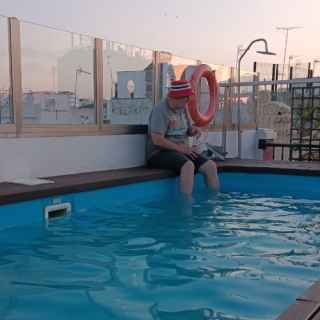 Swimming pool, roof of backpackers hostel, Seville