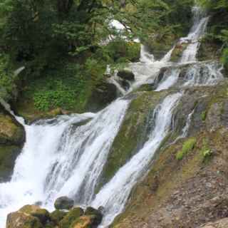 Водопад Рачха