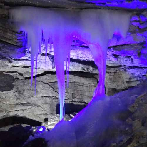 Кунгурская ледяная пещера photo
