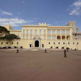 Княжеский дворец в Монако photo