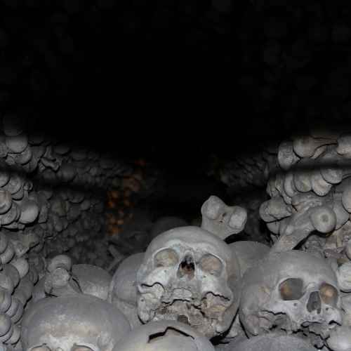 Кладбищенский костёл Всех Святых с костехранилищем в Седлеце photo
