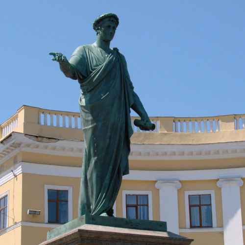 Statue of the Duc de Richelieu photo