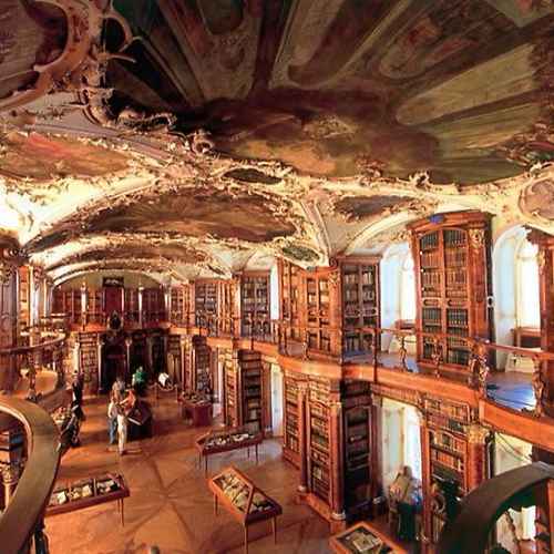Библиотека монастыря Святого Галла photo