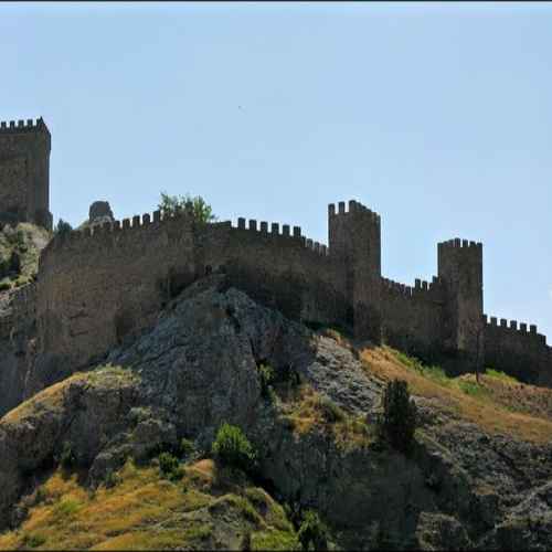 Генуэзская крепость photo