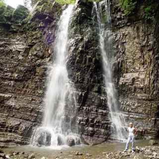 Maniava falls photo