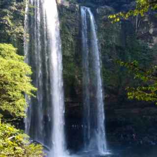 Водопад Мисоль-Ха