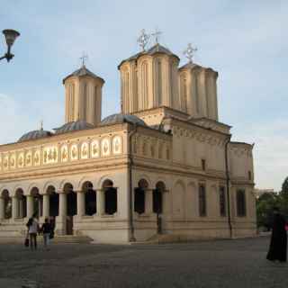 Патриарший кафедральный собор Святых Константина и Елены