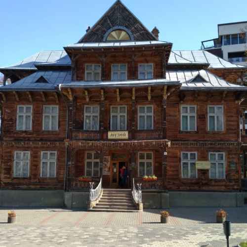 Art Museum of Mikhail Bilas