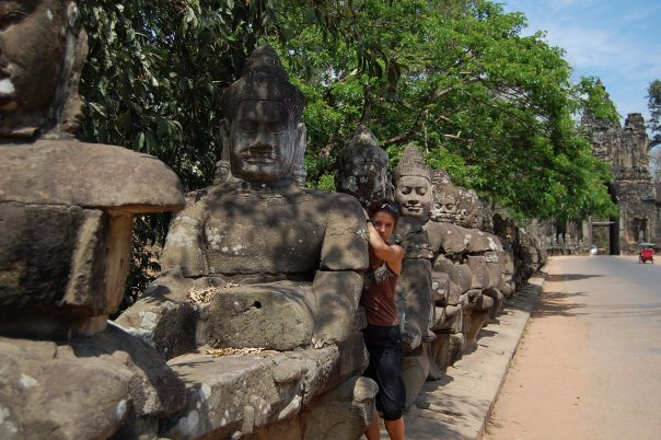 По дороге из городка Сиемрип в Ангкор Ват.