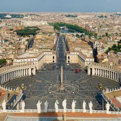 St. Peter’s Square photo