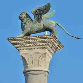 Венецианский лев photo