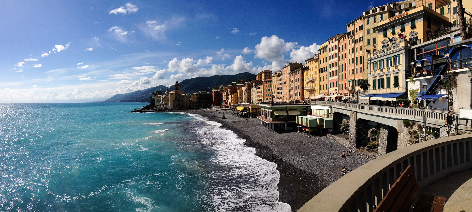By Michal Osmenda from Brussels, Belgium - Camogli, Liguria, CC BY 2.0, https://commons.wikimedia.org/w/index.php?curid=26358207