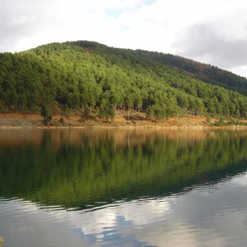 Lake Doxa photo