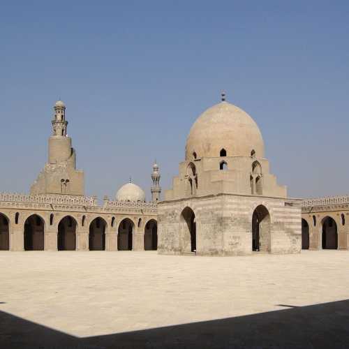 Ibn Tulun Mosque photo