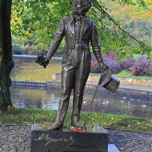 Памятник Пушкину photo