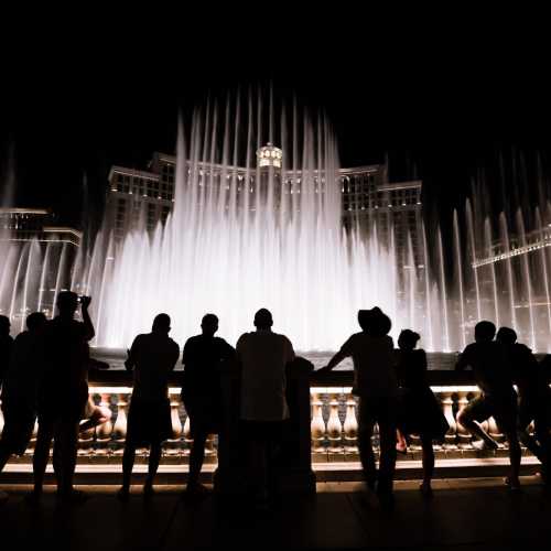 Bellagio Fountain photo