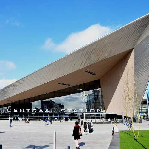 Rotterdam Central Station photo