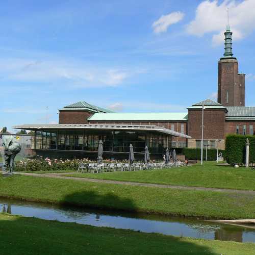 Museum Boijmans Van Beuningen photo